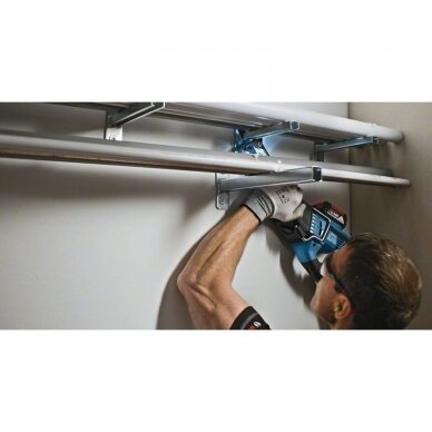 Bosch GSA 18 V-32 Tiesinis pjūklas(18V Li-ion 2 x 5Ah akumuliatoriai)  5