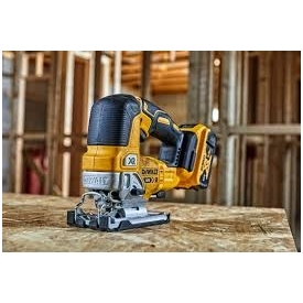 DeWALT DCS334NT akumuliatorinis siaurapjūklis (18V Li-ion Be akumuliatorių ir kroviklio) 3