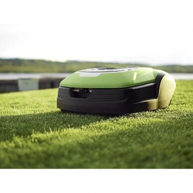 GREENWORKS OPTIMOW 10 VEJOS PJOVIMO ROBOTAS (iki 1 000 m2 ploto vejoms) 1