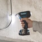 Makita TD110DSAJ Akumuliatorinis smūginis suktuvas ( 12V MAX, 2x2,0 Ah Li-ion)