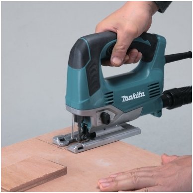 Makita JV0600J elektrinis siaurapjūklis 1